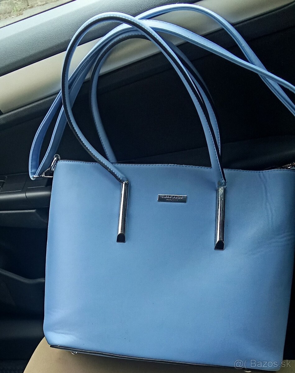 Dámske kabelky lara bags a tomy hillfiger