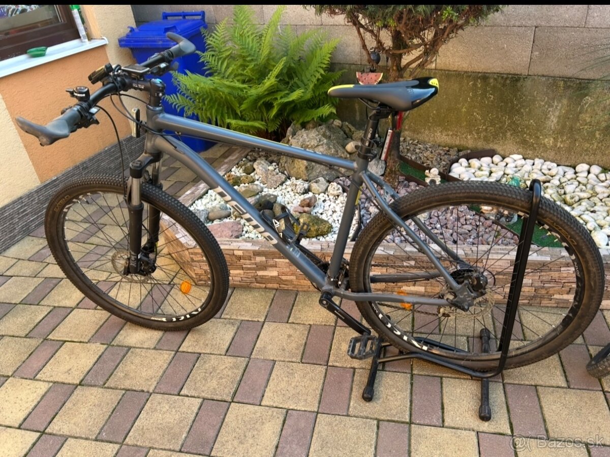 Horský bicykel Dema