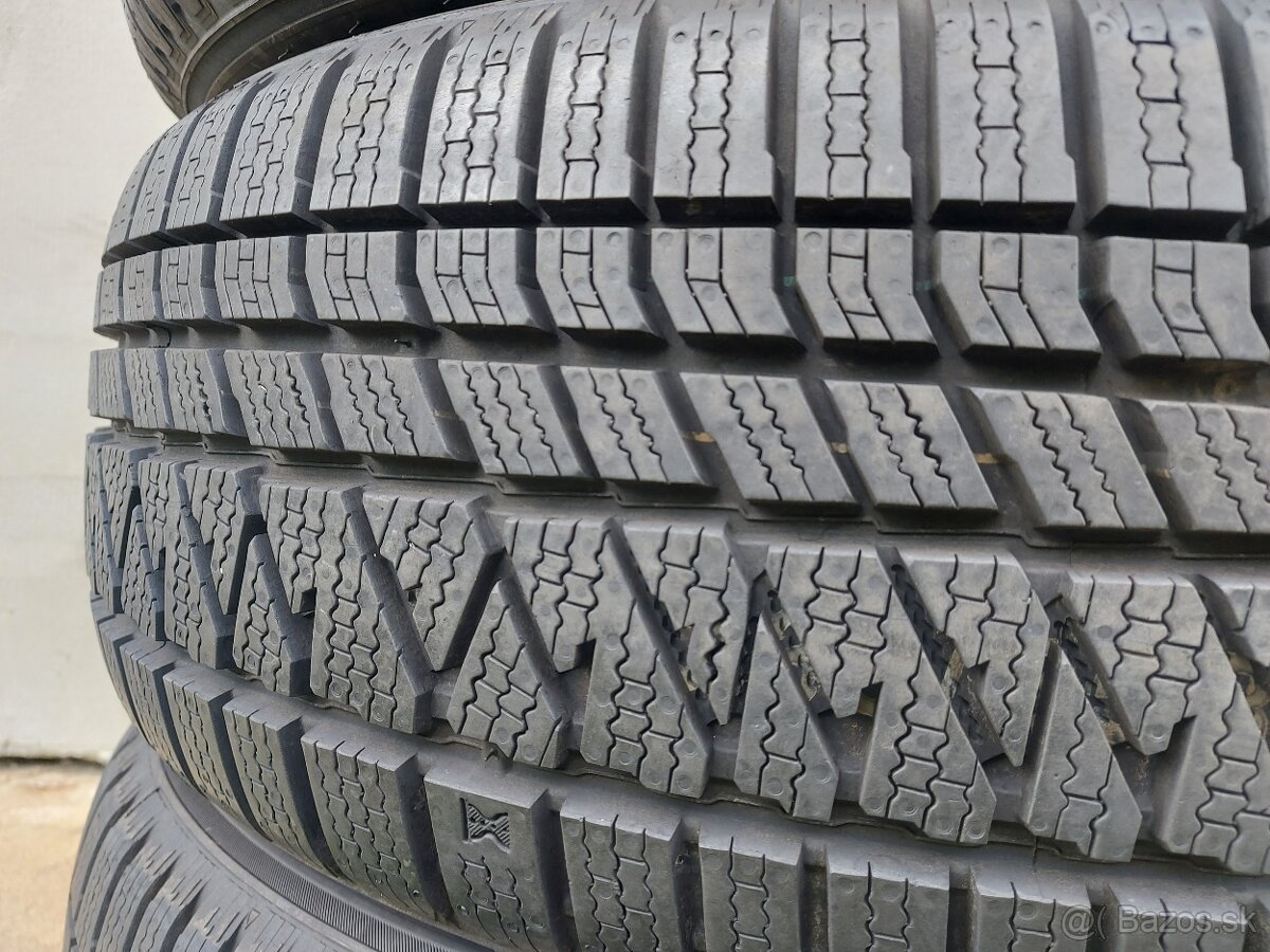 4ks NOVÉ 235/55 R19 105V KUMHO, DOT2023