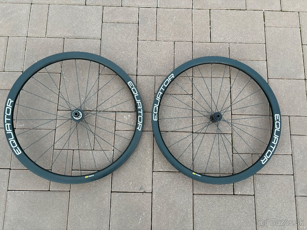 SET Karbónových Kolies Equator 35C