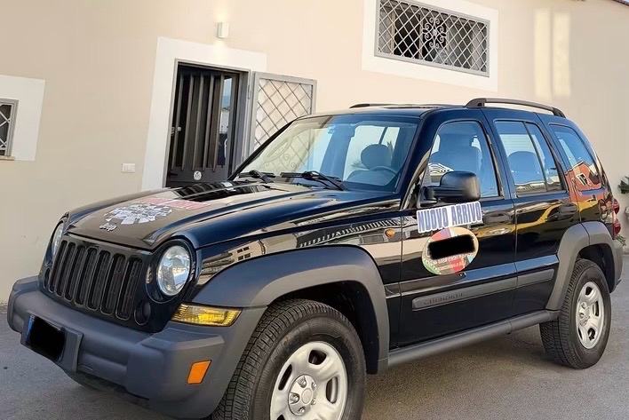 JEEP CHEROKEE 2.8 CRD SPORT