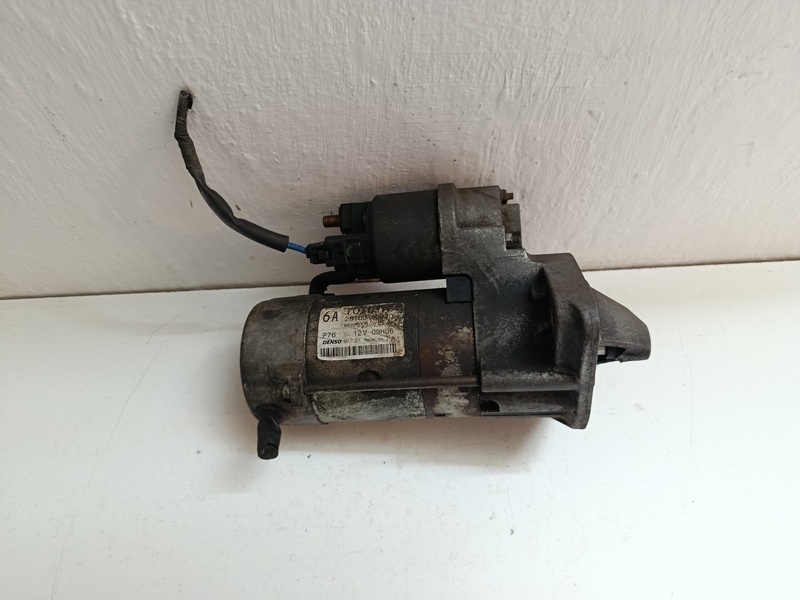 starter toyota corolla verso 2,0 281000g020 60€