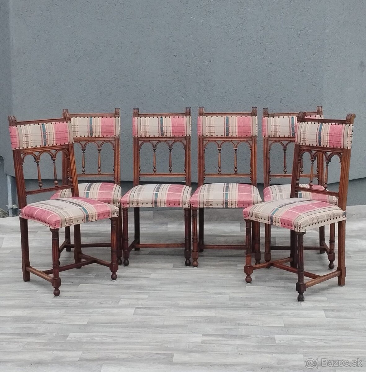 Set starožitných stoličiek – 6 ks.