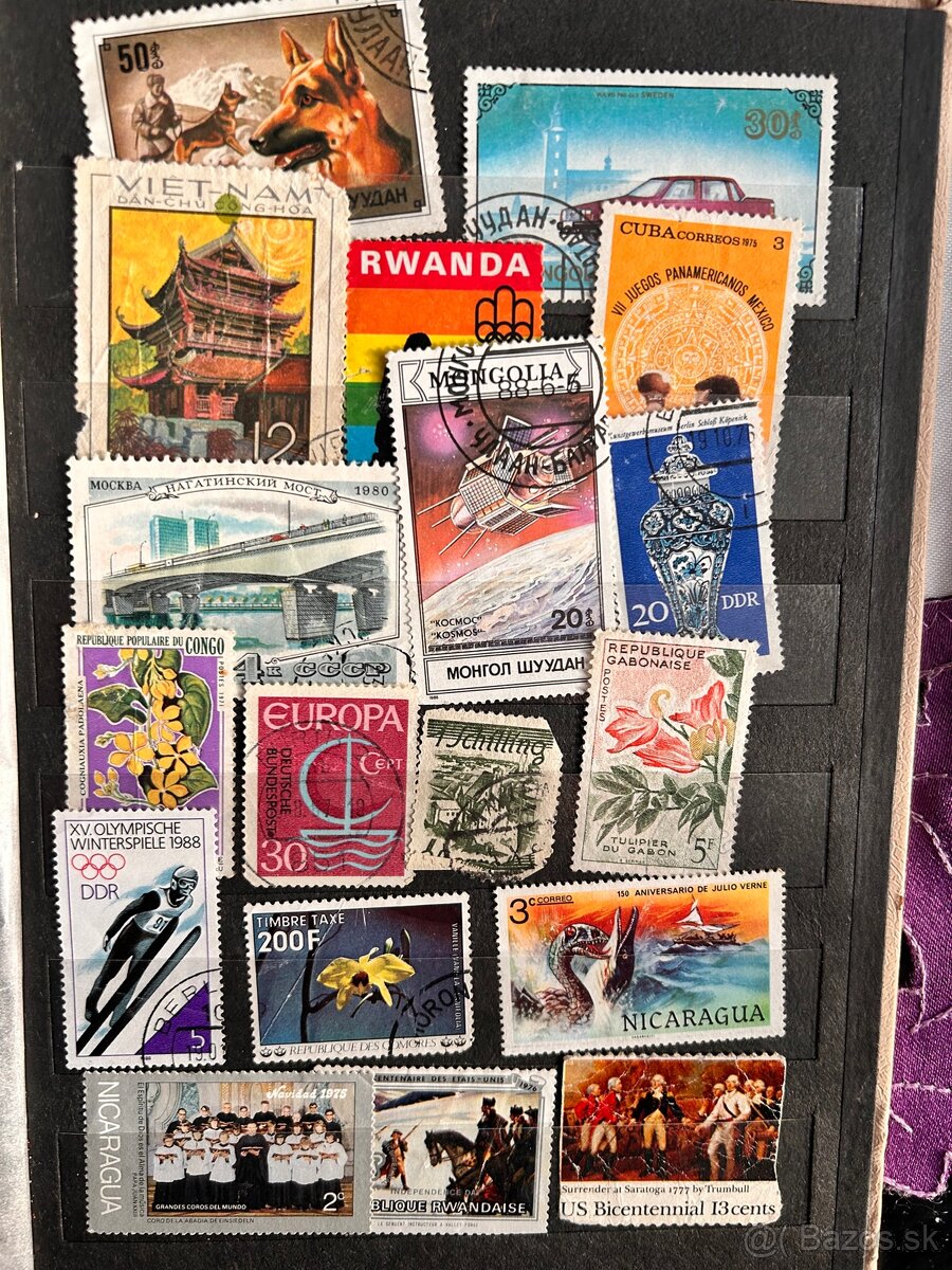 Staré zachovalé poštové známky, mince a bankovky