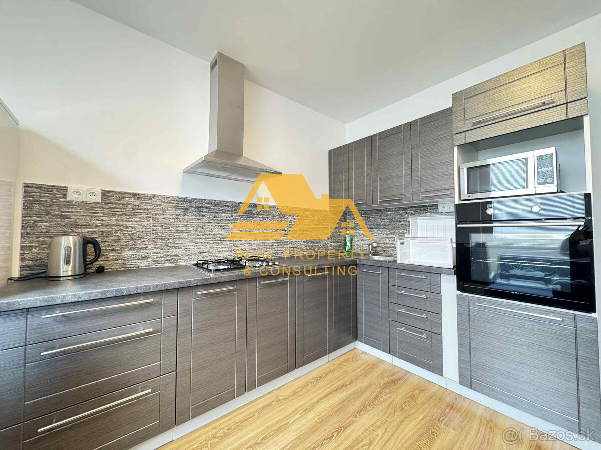 Exkluzívne Prenajmem 1 izbový byt s balkónom v Nových Zámko