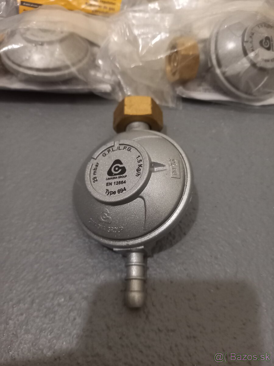 Regulator plynu,plynová bomba,varič