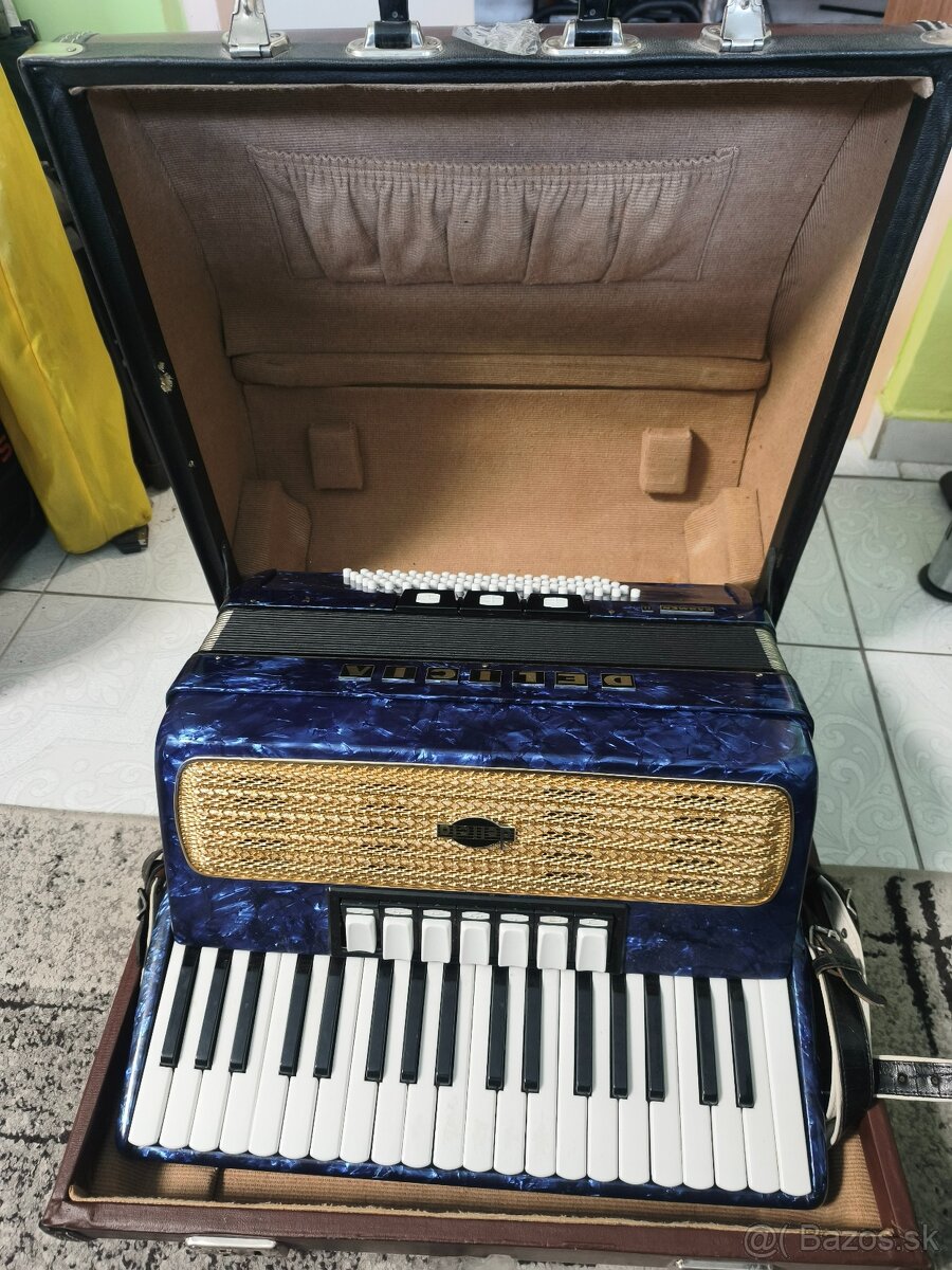 Predám Harmoniku Delicia CARMEN II