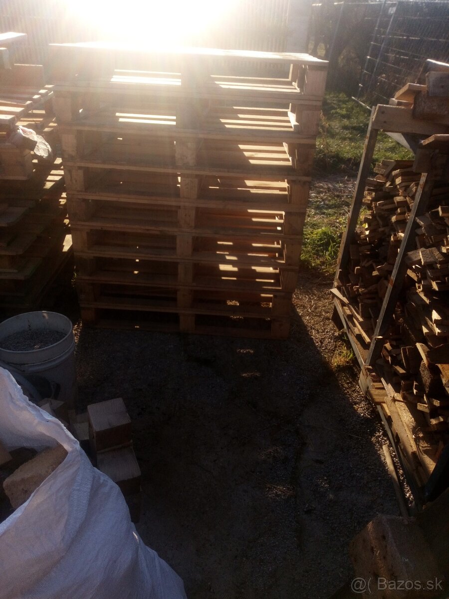 Predám palety 100x120cm