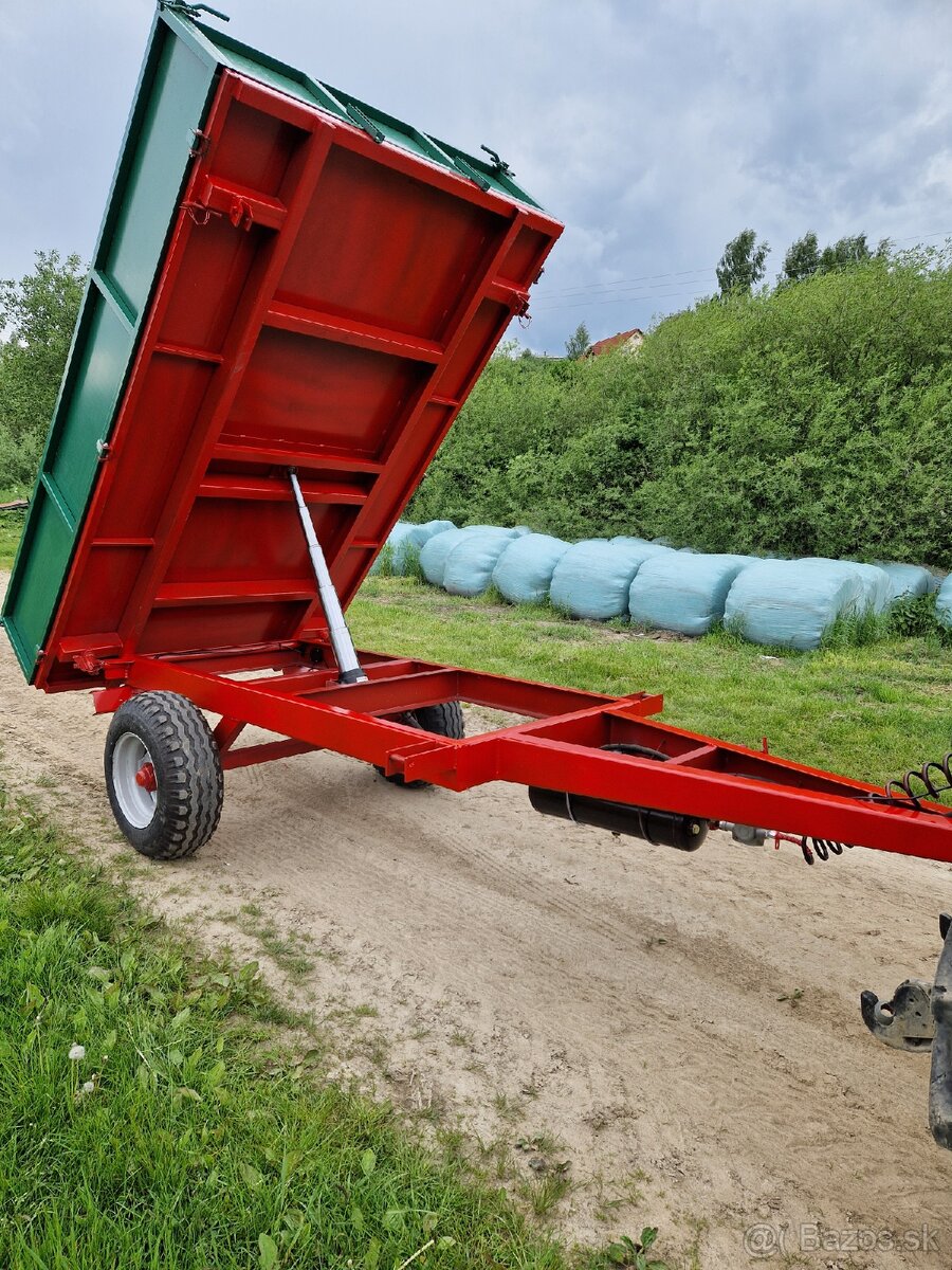 Predam vyklápaciu vlečku