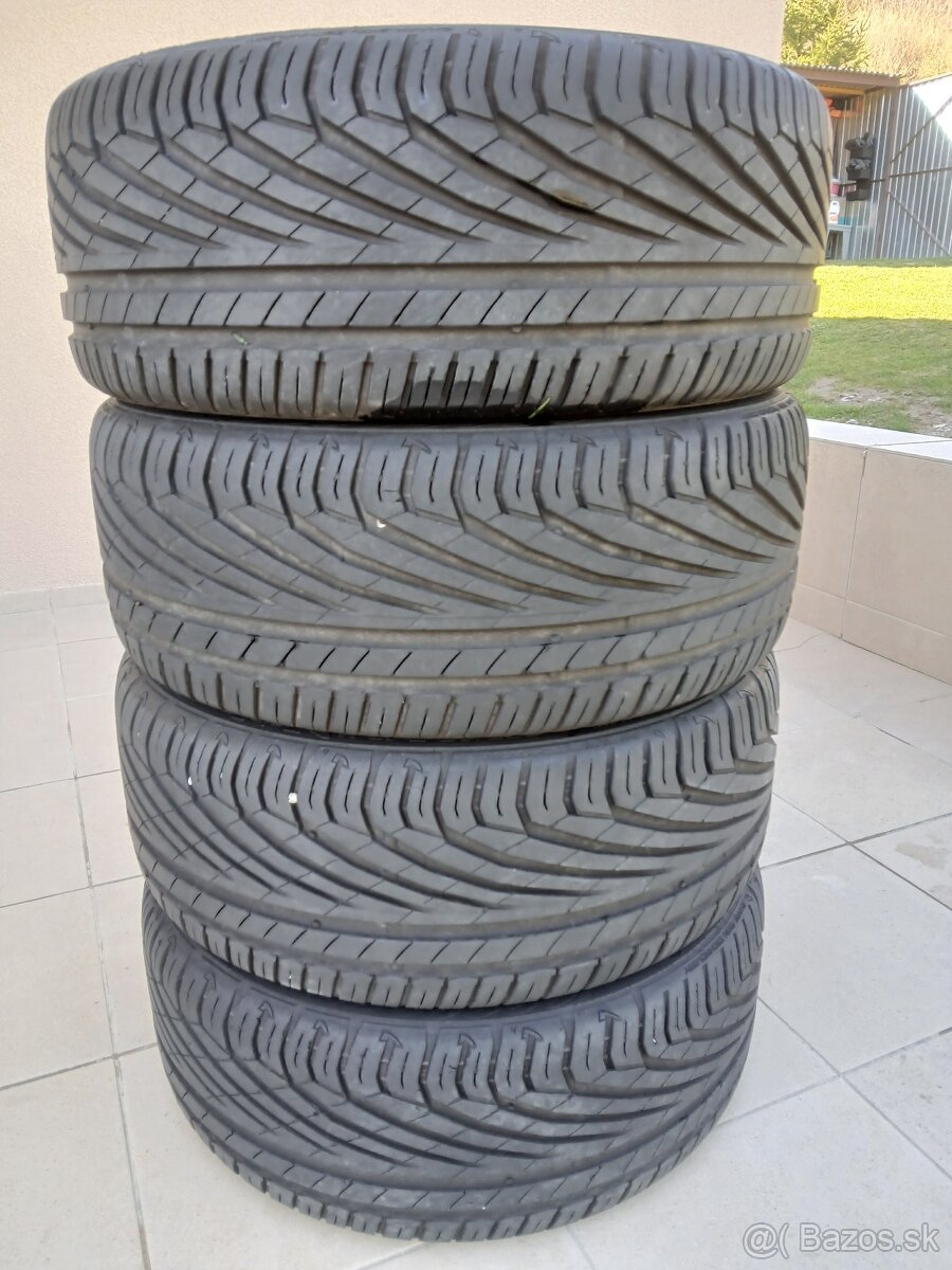 R18 235/40 letné