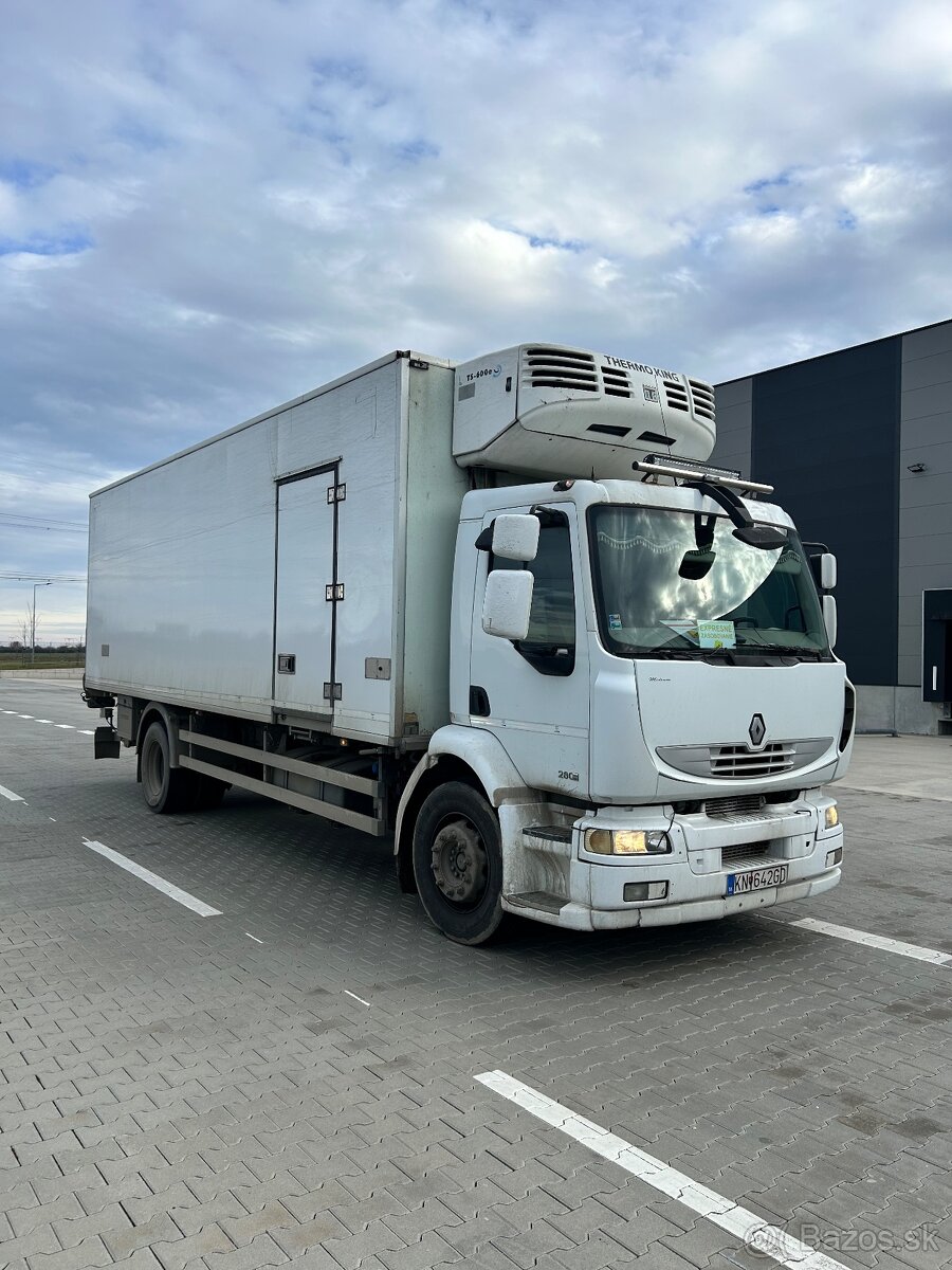 Renault midlum s hydraulickým čelom