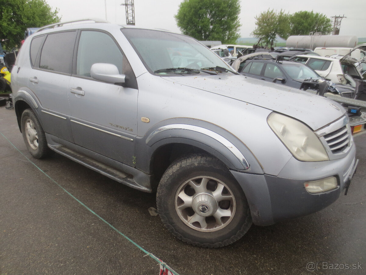 SSangYong Rexton 4x4 - 2.7 diesel typ 665925 diely