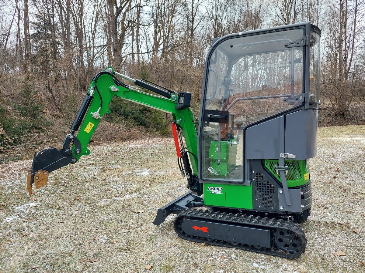 Predám minibáger s kabínou NX11JK RS mimoosé kopanie.
