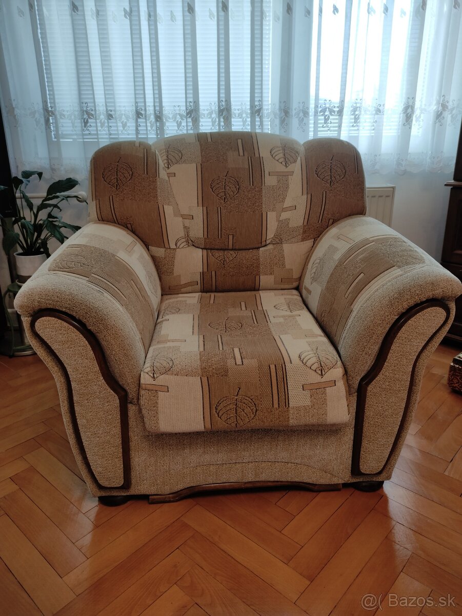 Rozkladací gauč + dve kreslá