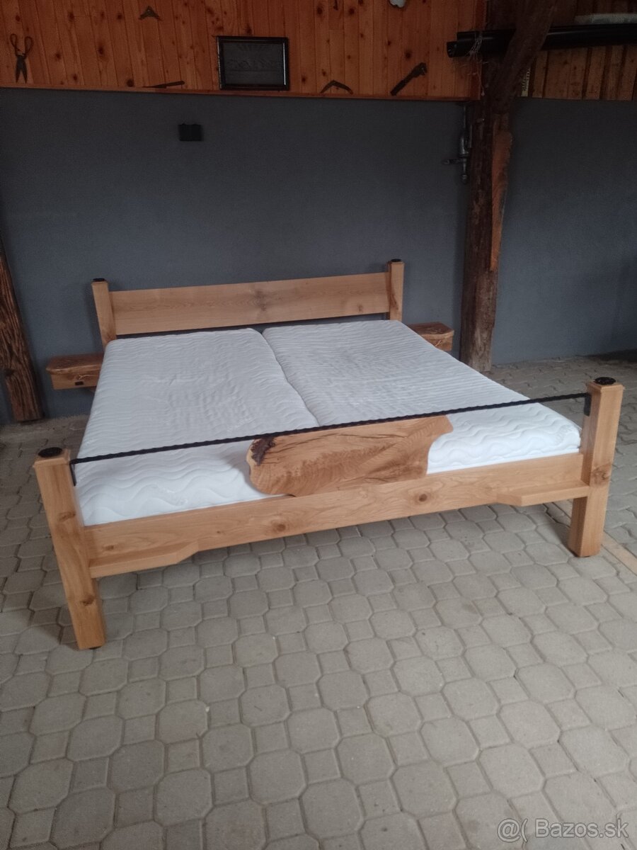 Manželská posteľ