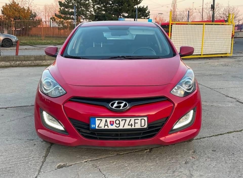 Hyundai i30 1.6i MPI DOHC CVVT Comfort A/T