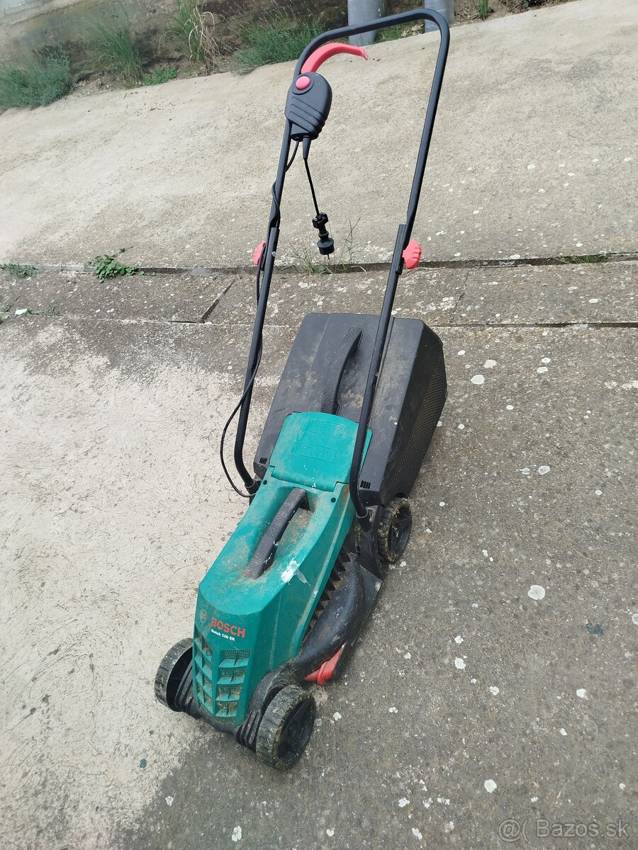Elektrická kosačka