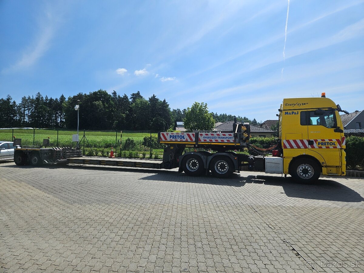 MAN TGX 28.500 6x2 + Faynmonville Megamax F-S42-2GX