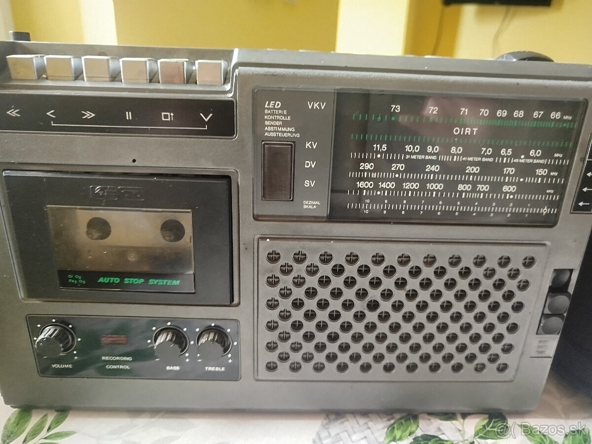 radiomangnetofón
