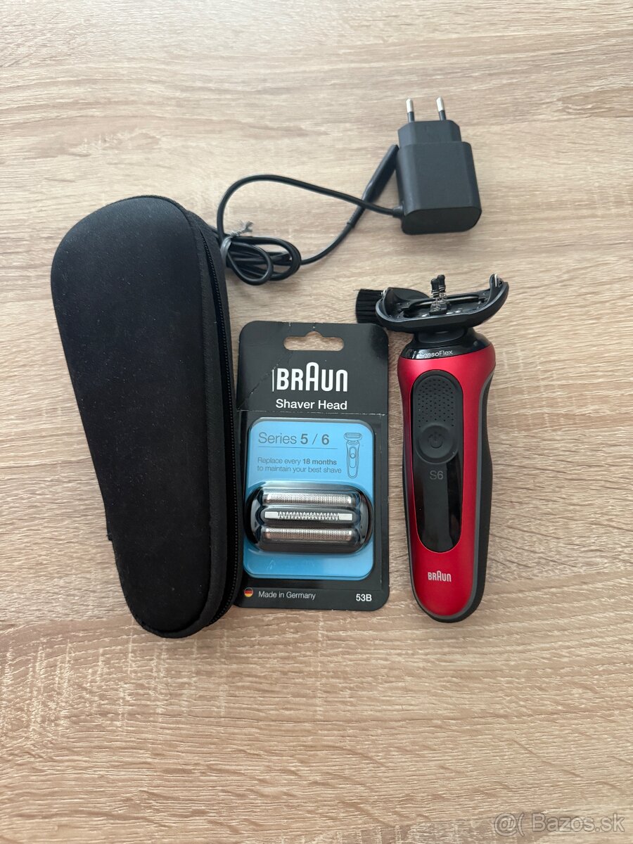 Holiaci strojček Braun S6