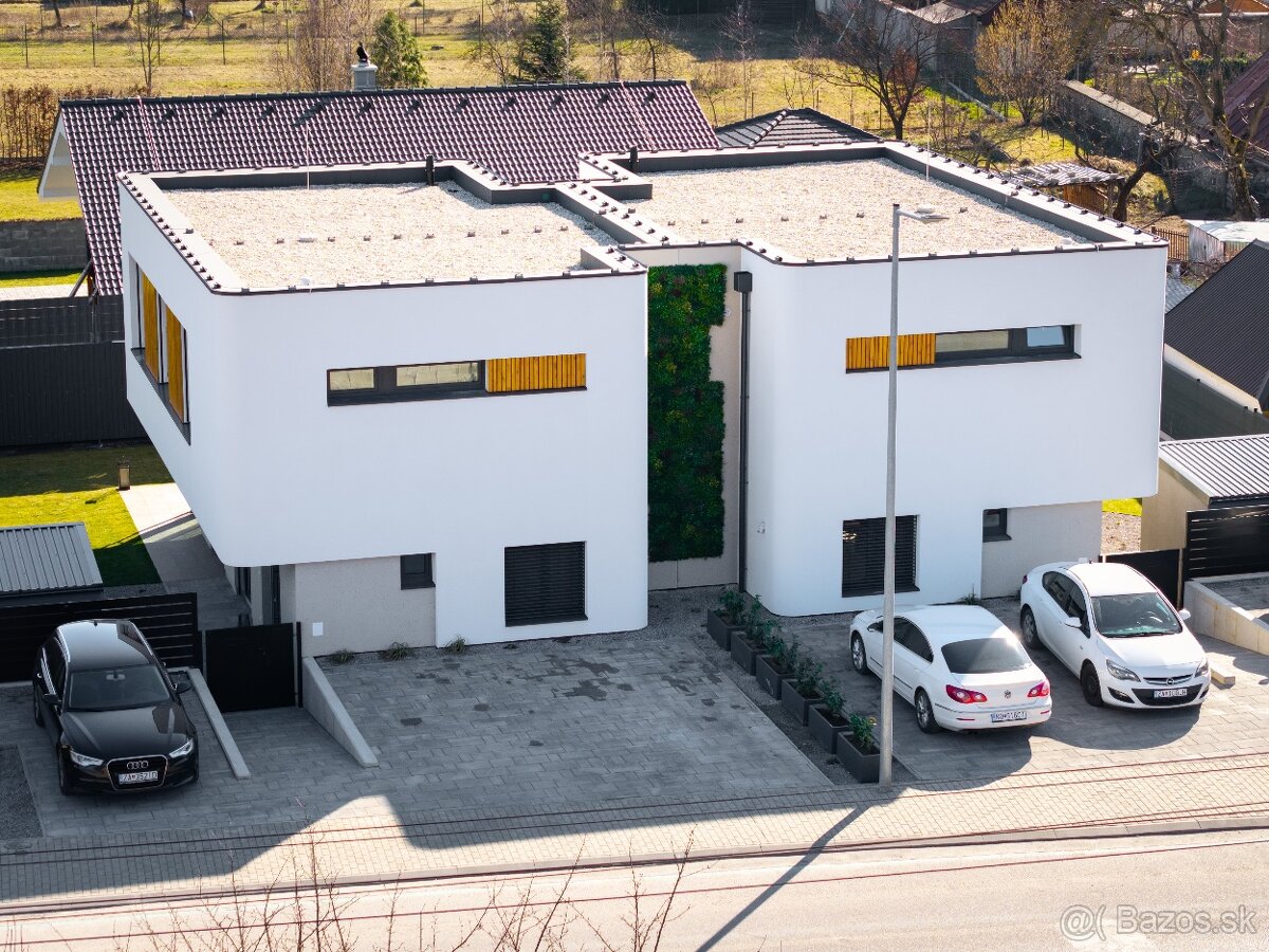 Exkluzívny - novučičký Rodinný dom