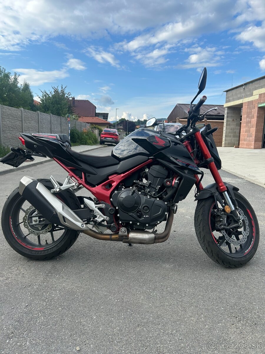 Honda HORNET 750 2023
