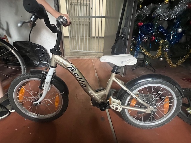 predám detsky bicykel