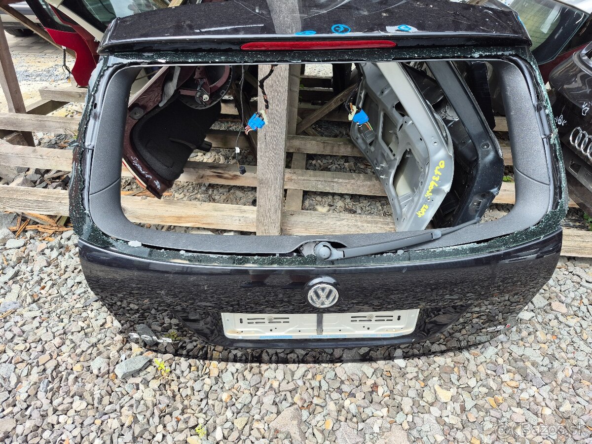Volkswagen Golf V kombi zadné dvere
