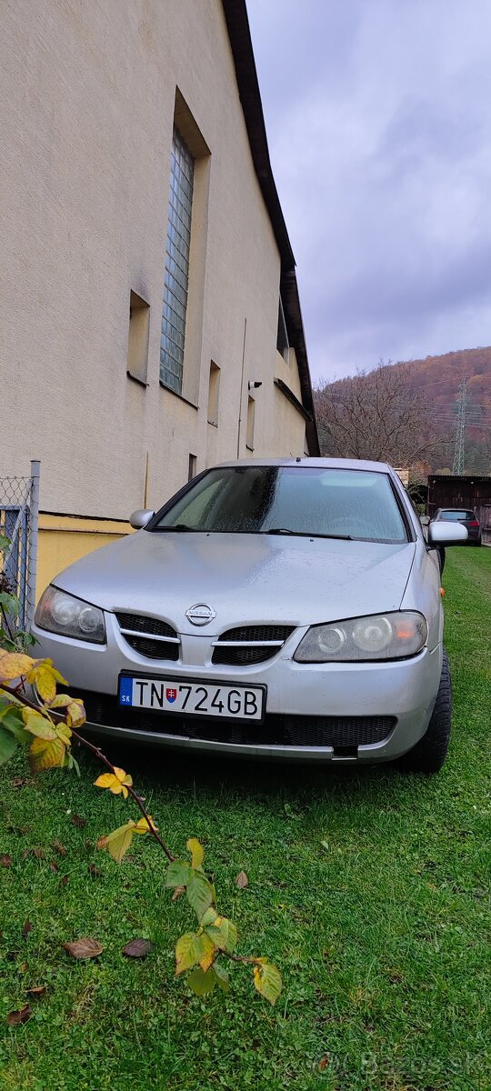 Nissan Almera N16 2005 benzin