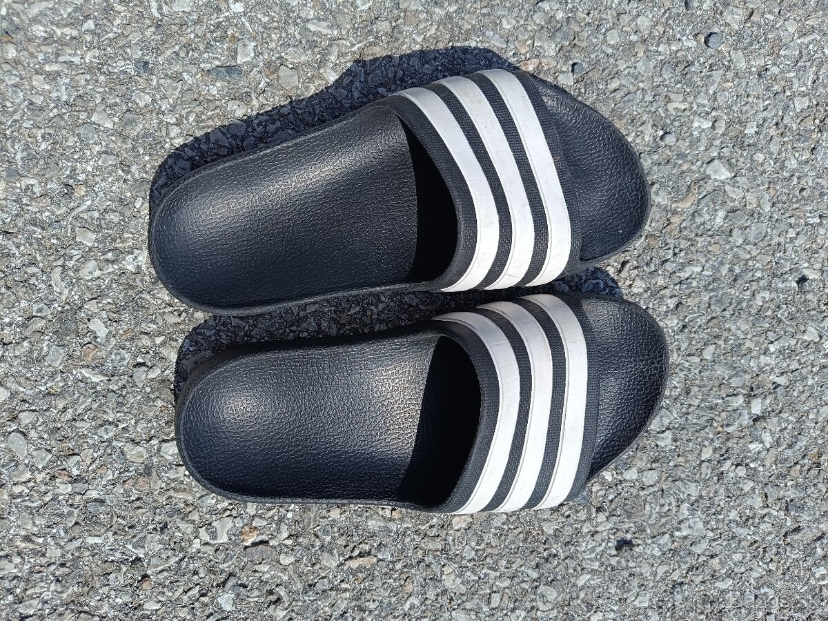 Detské šľapky ADIDAS