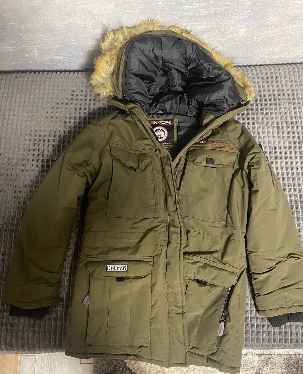 GEOGRAPHICAL NORWAY BUNDA PÁNSKA