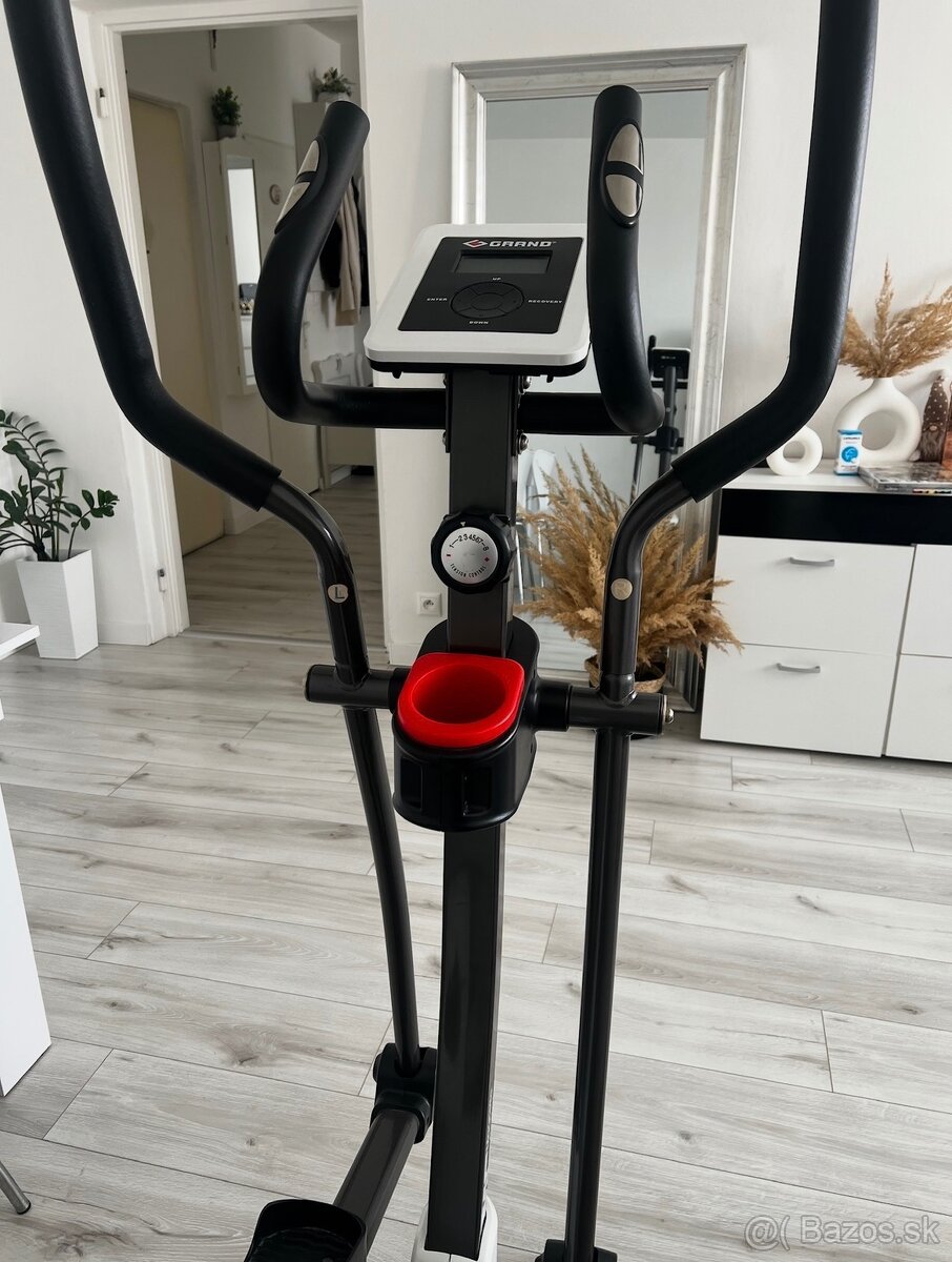 Eliptický trénažér