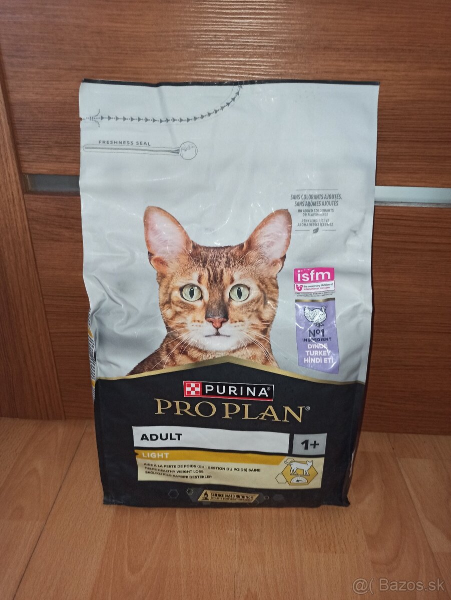 Purina pro Plan Light pre dospele macky, morcacie
