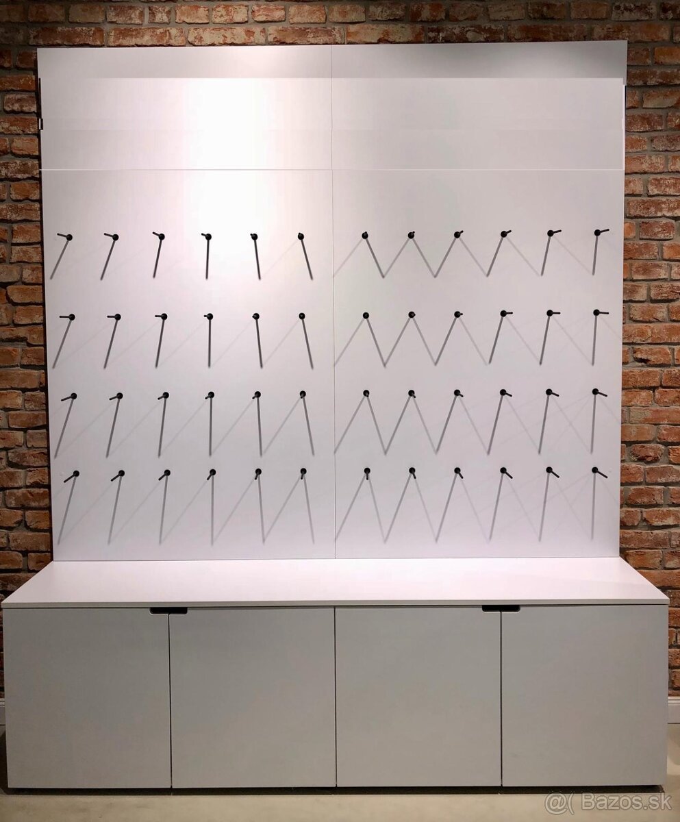 Predam Vystavnu stena na obuv