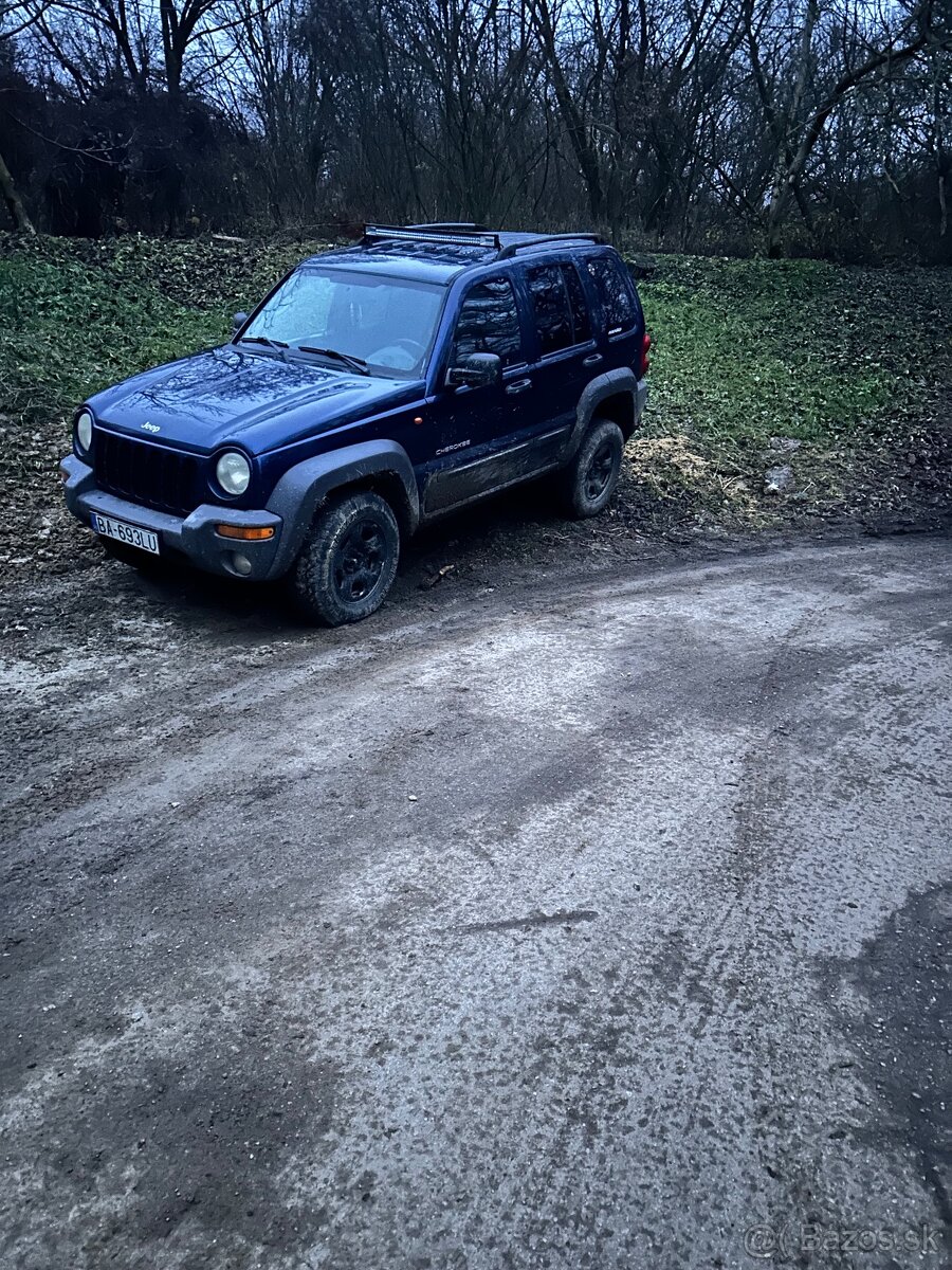 Jeep cherokee kj 2.8 crd