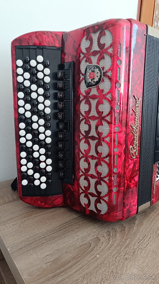 Predám akordeon- chromatiku