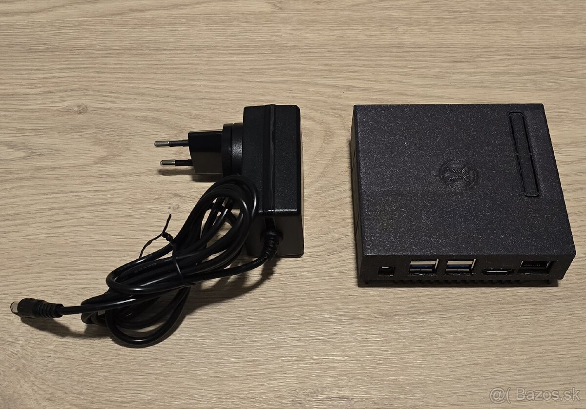 Predám Odroid N2+ 4GB, 64GB eMMC, zdroj, case