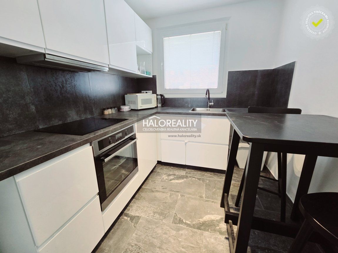 HALO reality - Predaj, trojizbový byt Bratislava Podunajské