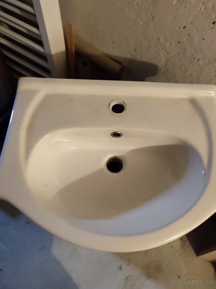 Kúpeľňová skrinka