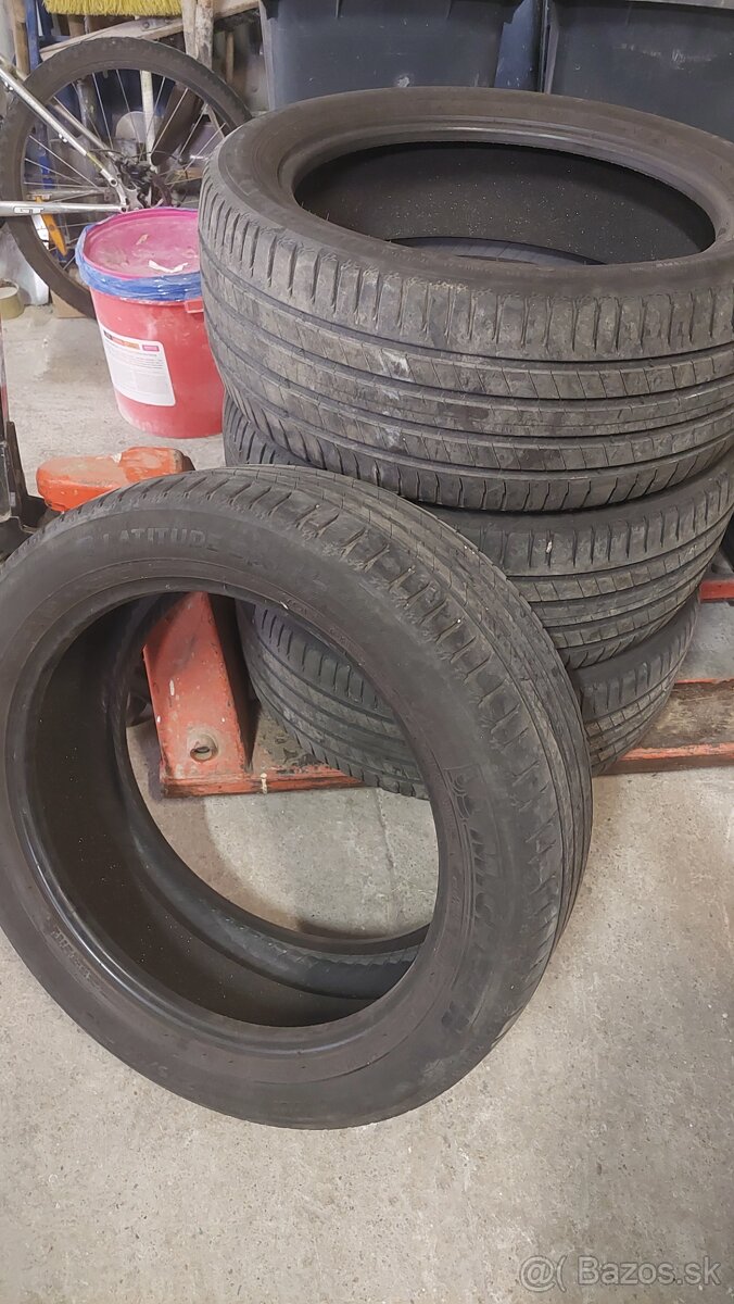Michelin 235/50 R19 103V