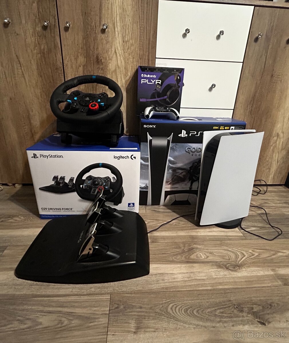 ps5 all digital edeition, logitech G29, skullcandy plyr