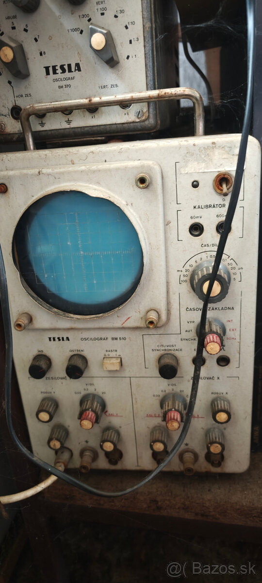 Osciloskop Tesla BM510 a BM370