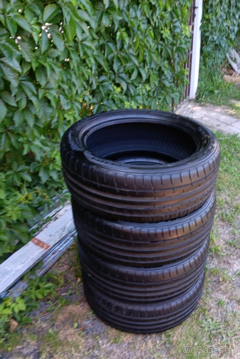 pneumatiky Falken 215/50 R18
