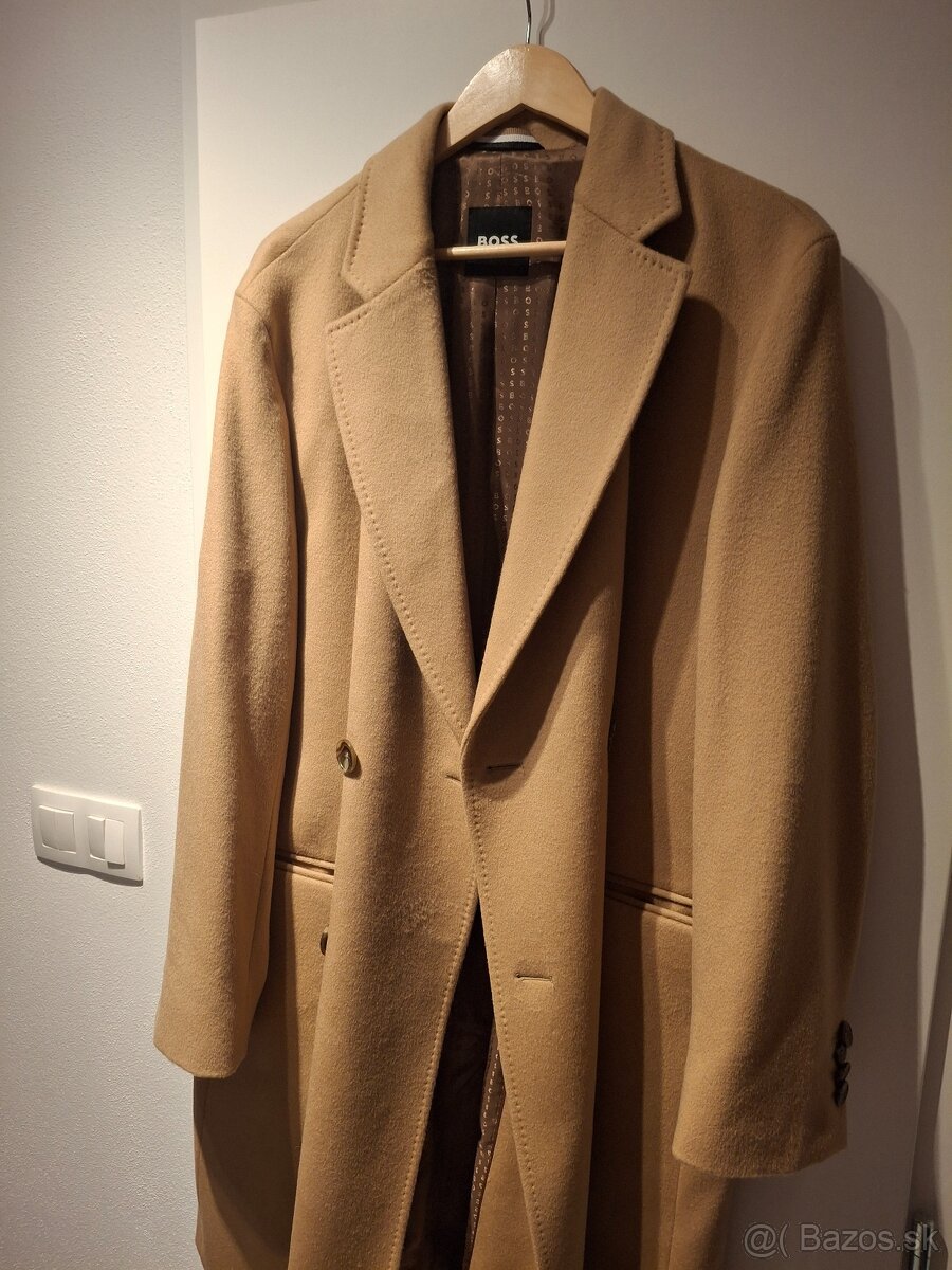 Hugo Boss  veľkosť 54