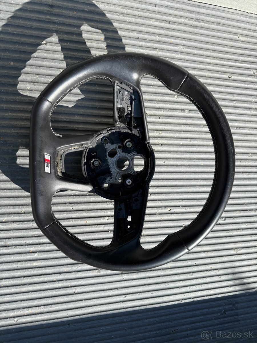 Audi a4 a5 s4 s5 B9 volant bez tlačidiel