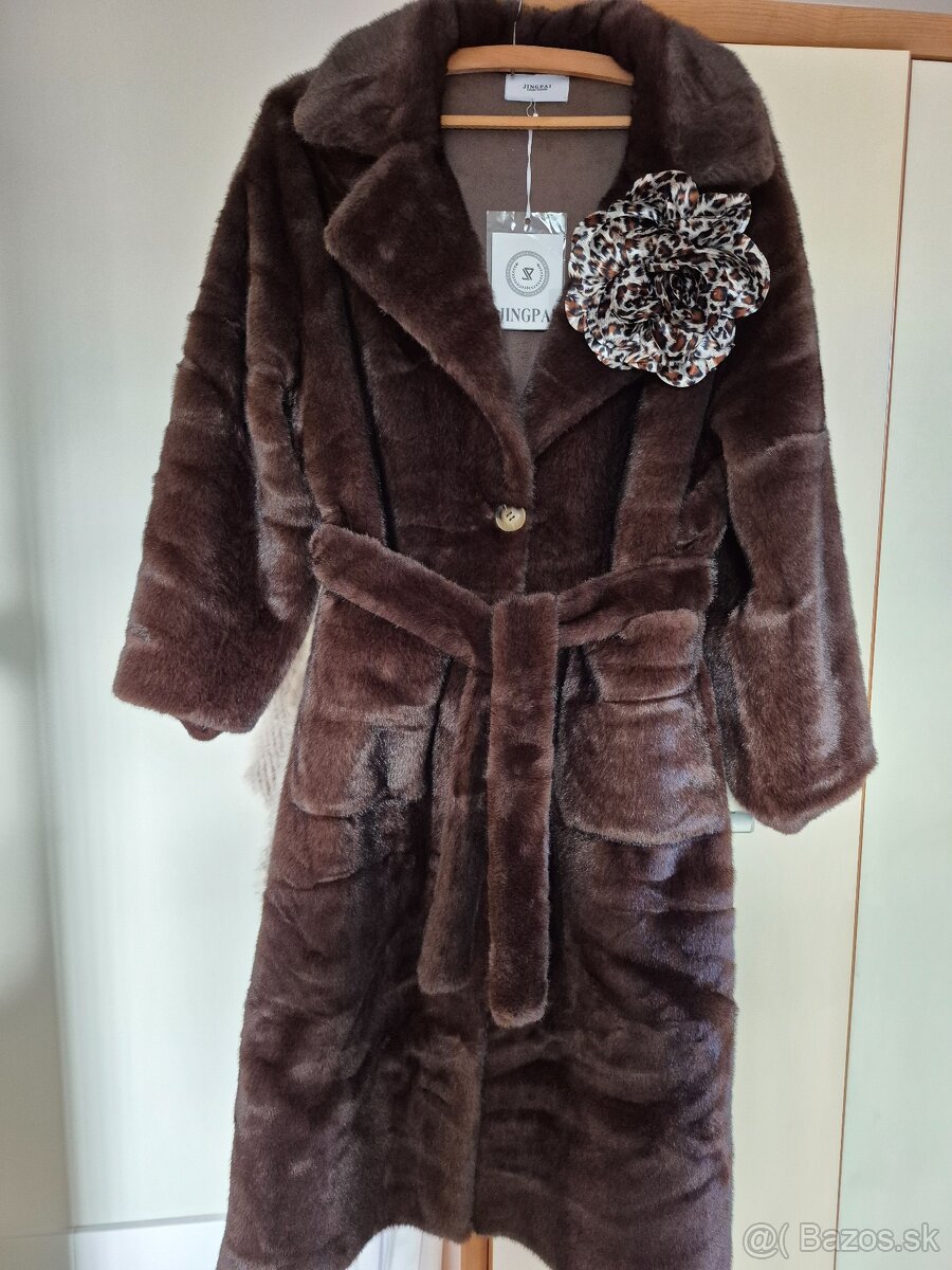 Dámsky kožuch