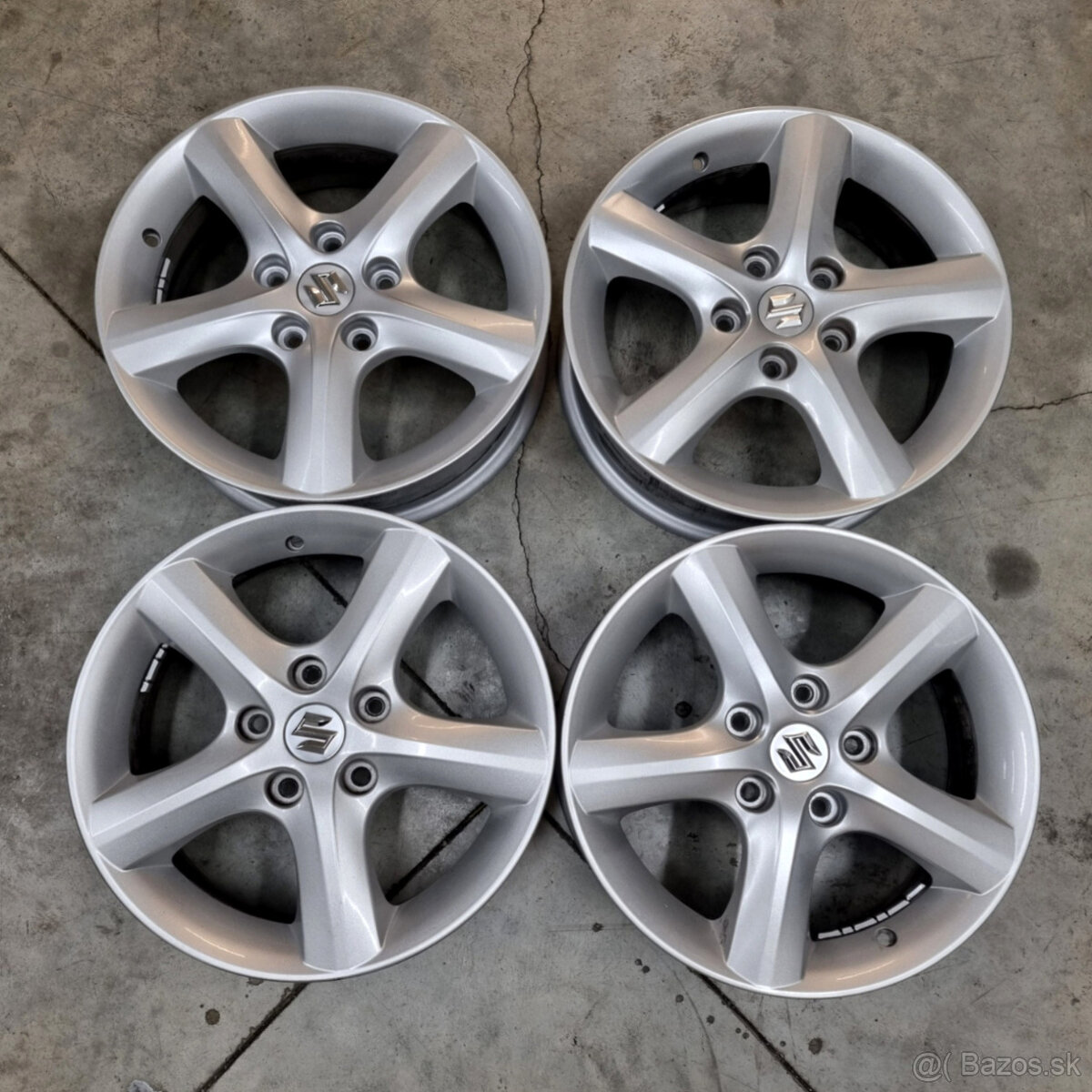 Hliníkové Suzuki disky 5x114,3 R16 6J ET50
