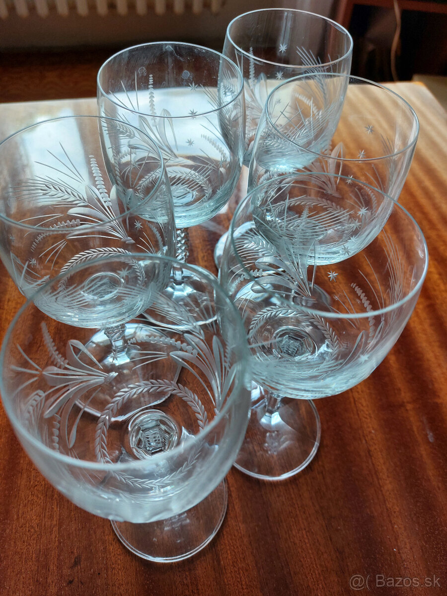 Predam male pohare na stopke