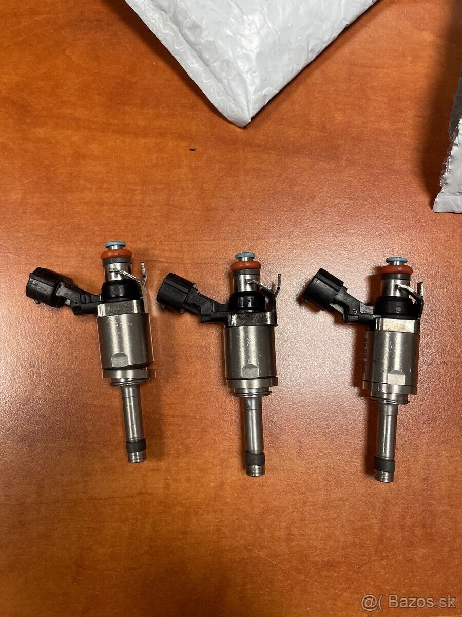 Vstřikovače Uposao 3ks