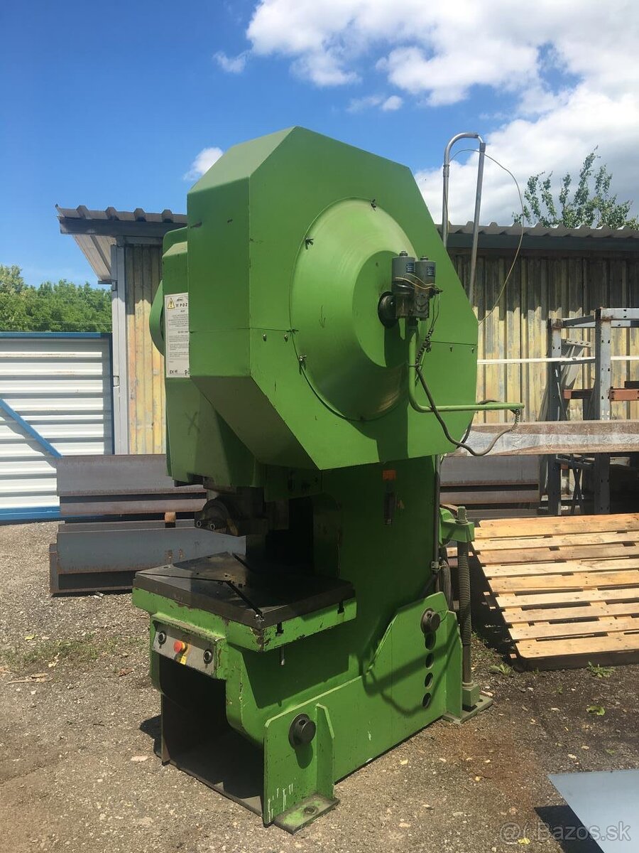 Výstředníkový lis Smeral LENP 63 A (7975)